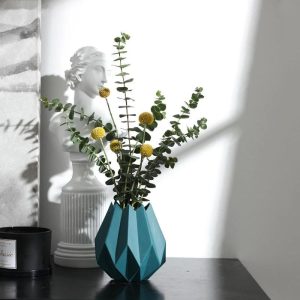 european-floral-porcelain-vase-2